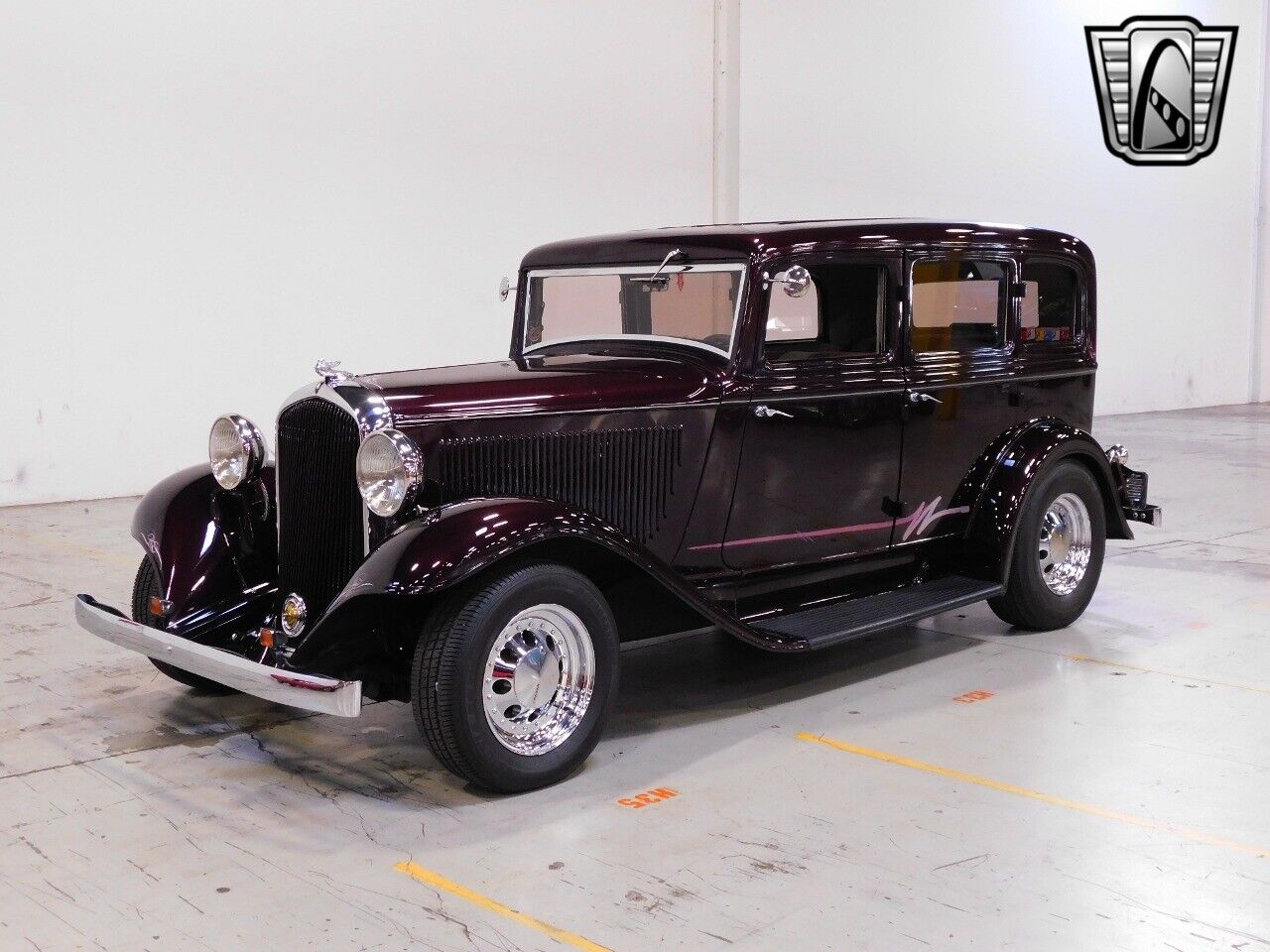 Plymouth-Sedan-1932-2