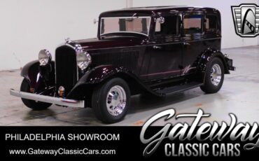 Plymouth-Sedan-1932