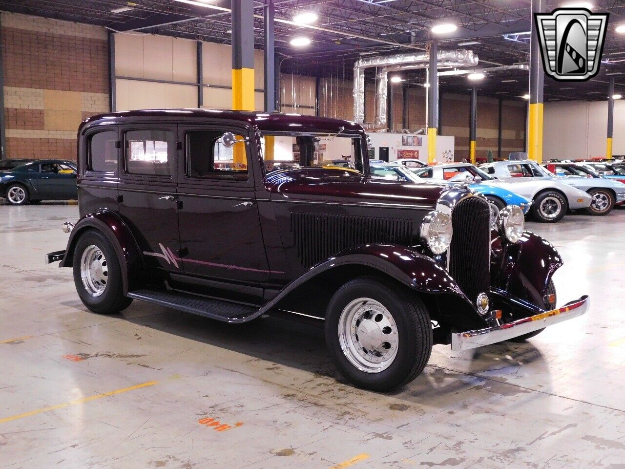 Plymouth-Sedan-1932-5