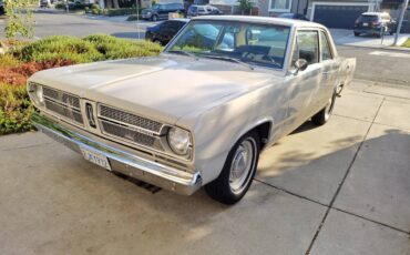 Plymouth-Valiant-1967