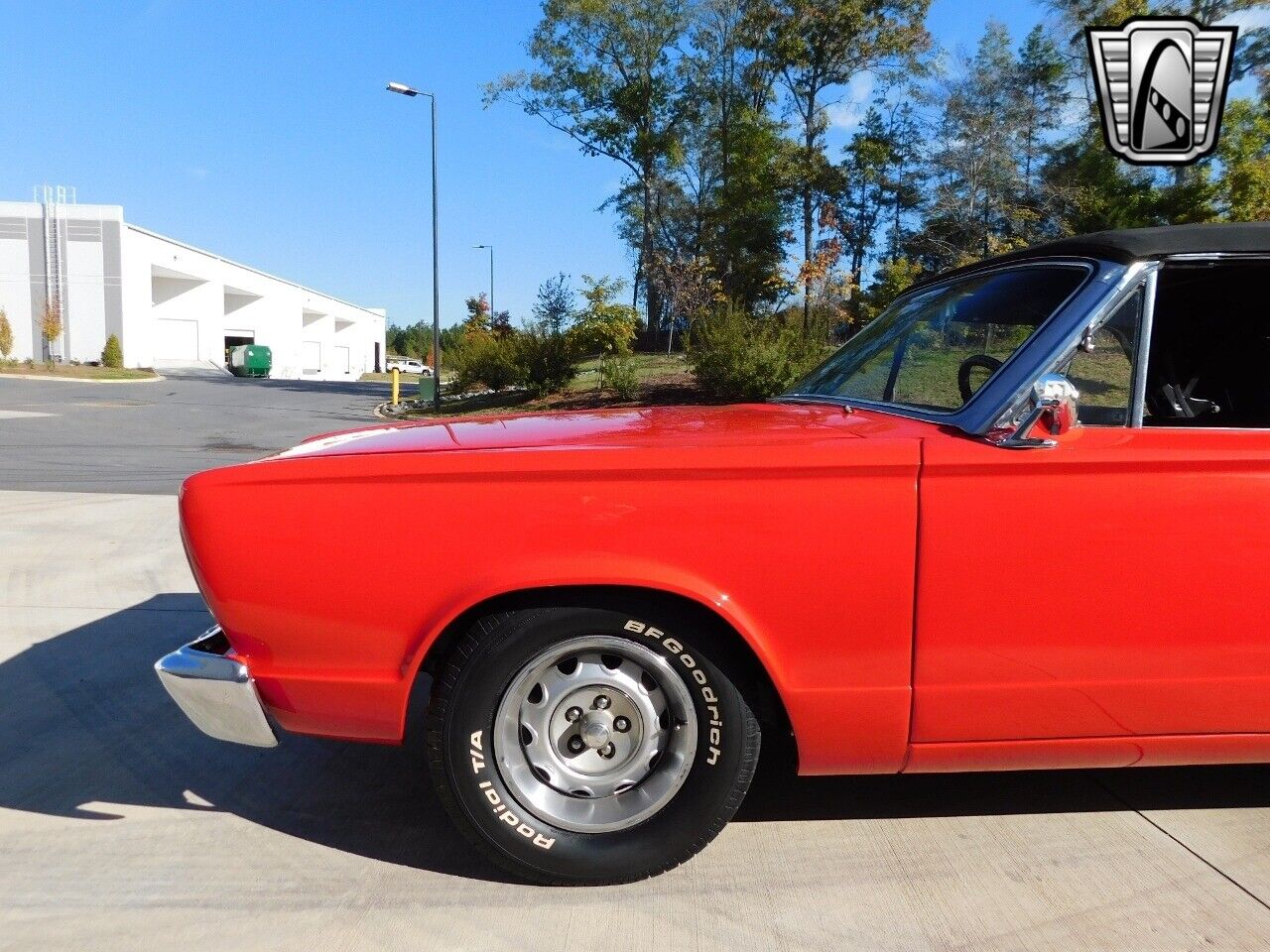 Plymouth-Valiant-Cabriolet-1966-4