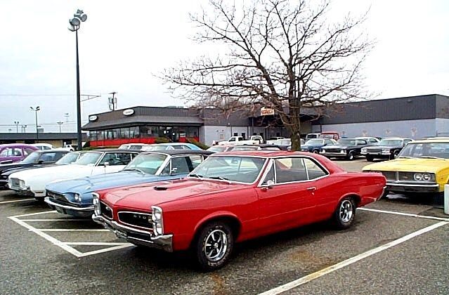 Pontiac-2-DR.-Hard-Top-1966-1