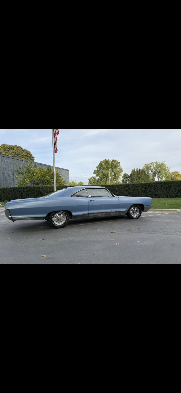 Pontiac-Bonneville-Coupe-1966-1