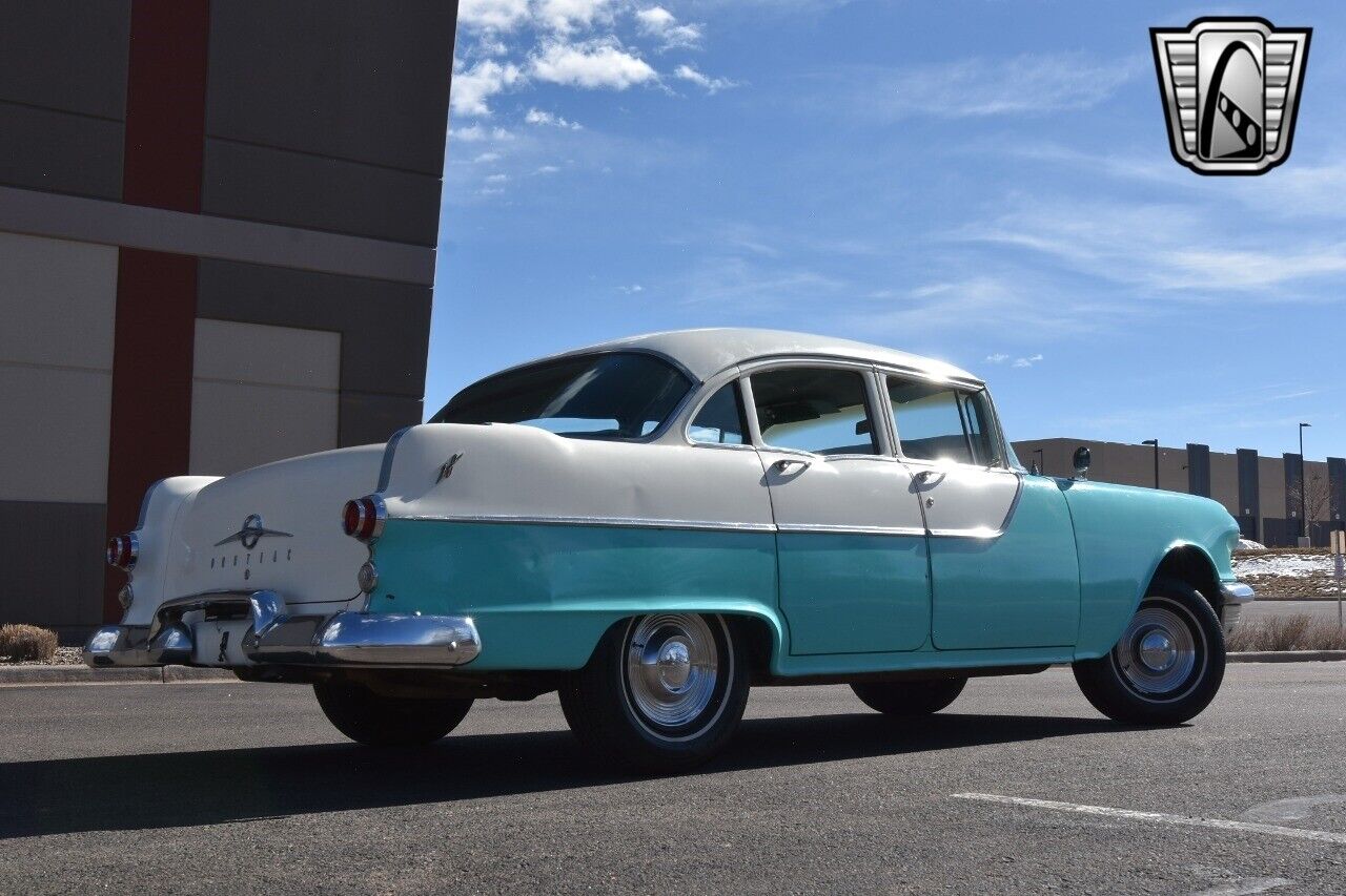 Pontiac-Chieftain-1955-6