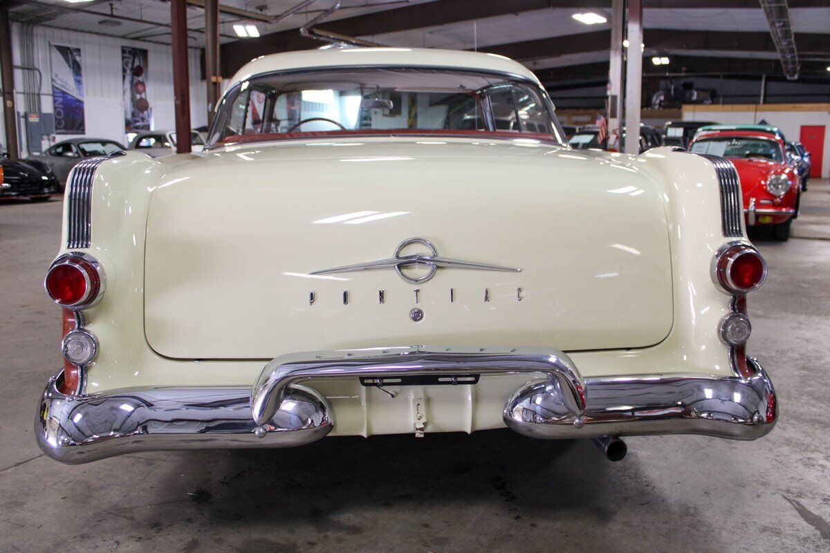 Pontiac-Chieftain-Coupe-1955-4