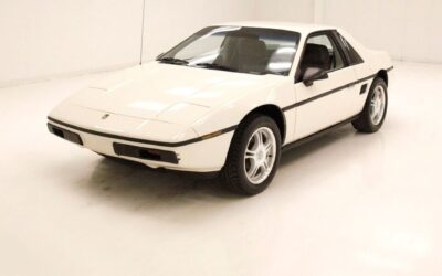 Pontiac Fiero 1984