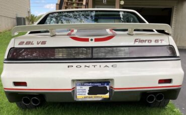 Pontiac-Fiero-gt-1985-17