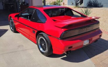 Pontiac-Fiero-gt-1988-2