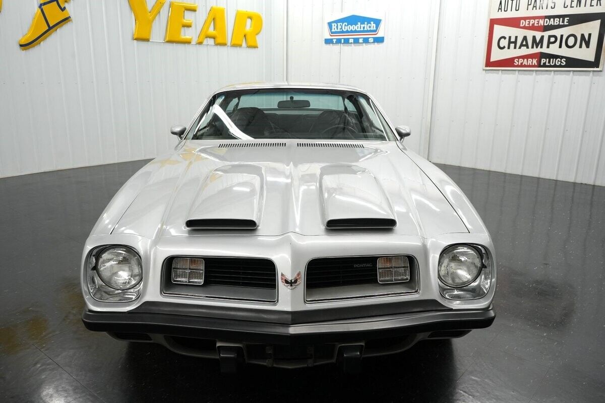 Pontiac-Firebird-1975-9