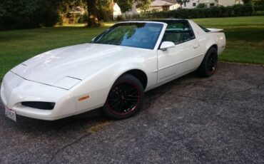 Pontiac-Firebird-1991-1