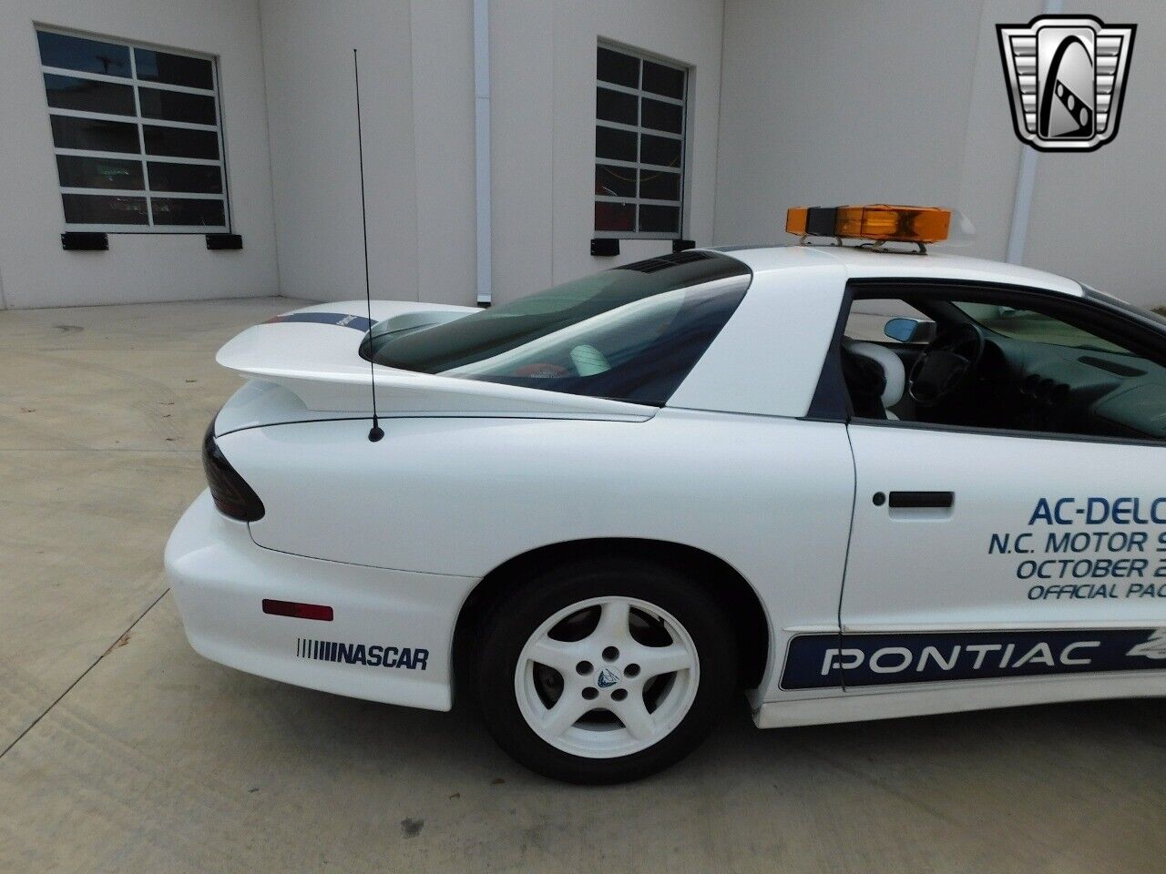 Pontiac-Firebird-1994-11