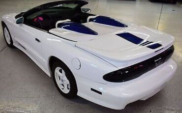 Pontiac-Firebird-Cabriolet-1994-18