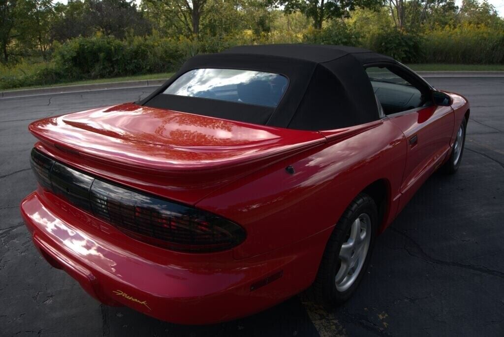 Pontiac-Firebird-Cabriolet-1995-4