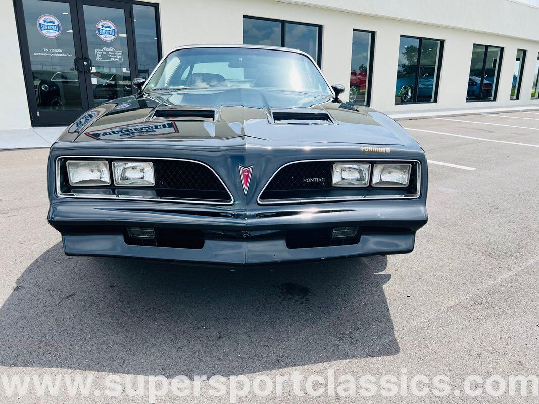 Pontiac-Firebird-Coupe-1978-2