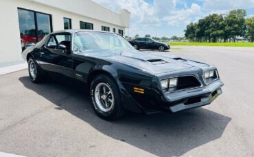 Pontiac-Firebird-Coupe-1978-3