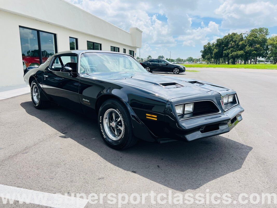 Pontiac-Firebird-Coupe-1978-3