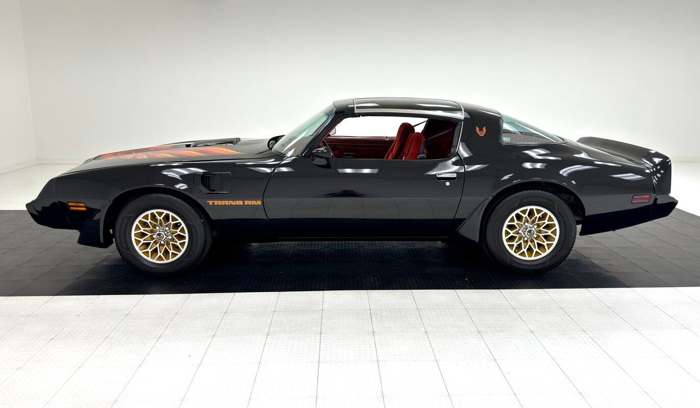 Pontiac-Firebird-Coupe-1979-1