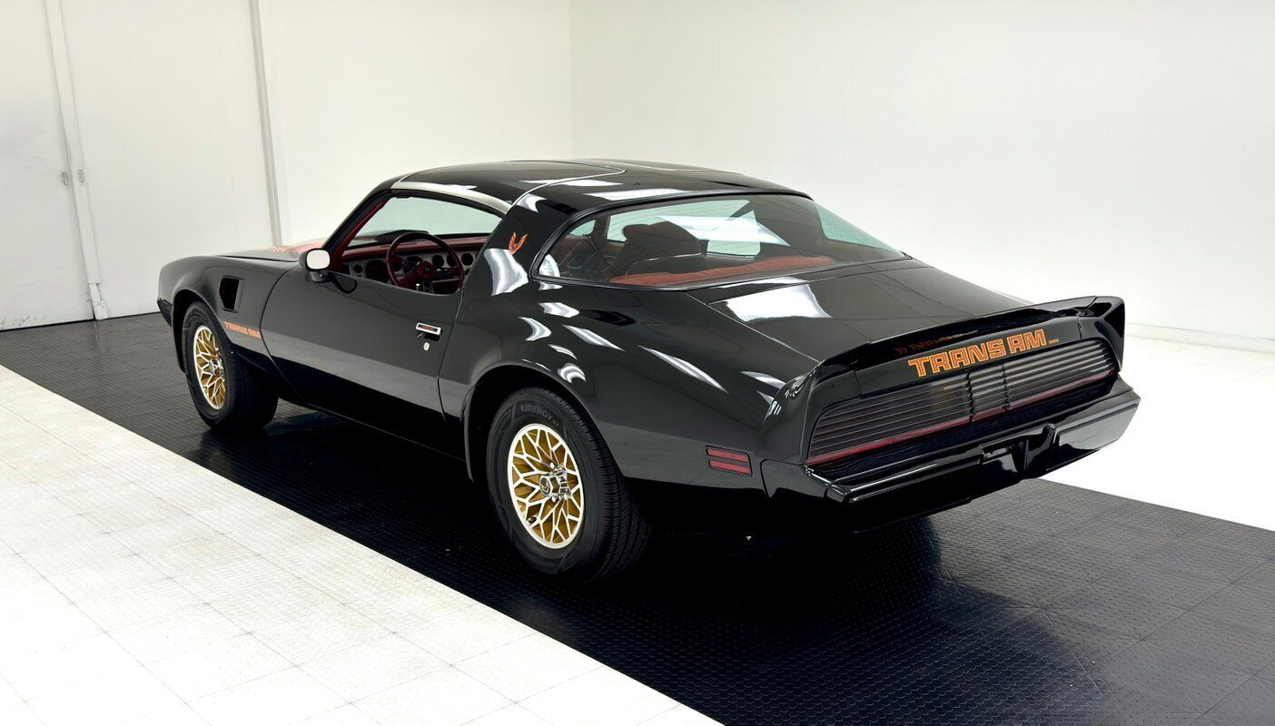 Pontiac-Firebird-Coupe-1979-3