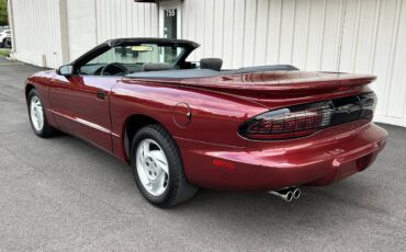 Pontiac-Firebird-convertible-1994-10