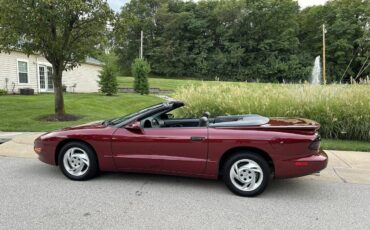 Pontiac-Firebird-convertible-1994-2