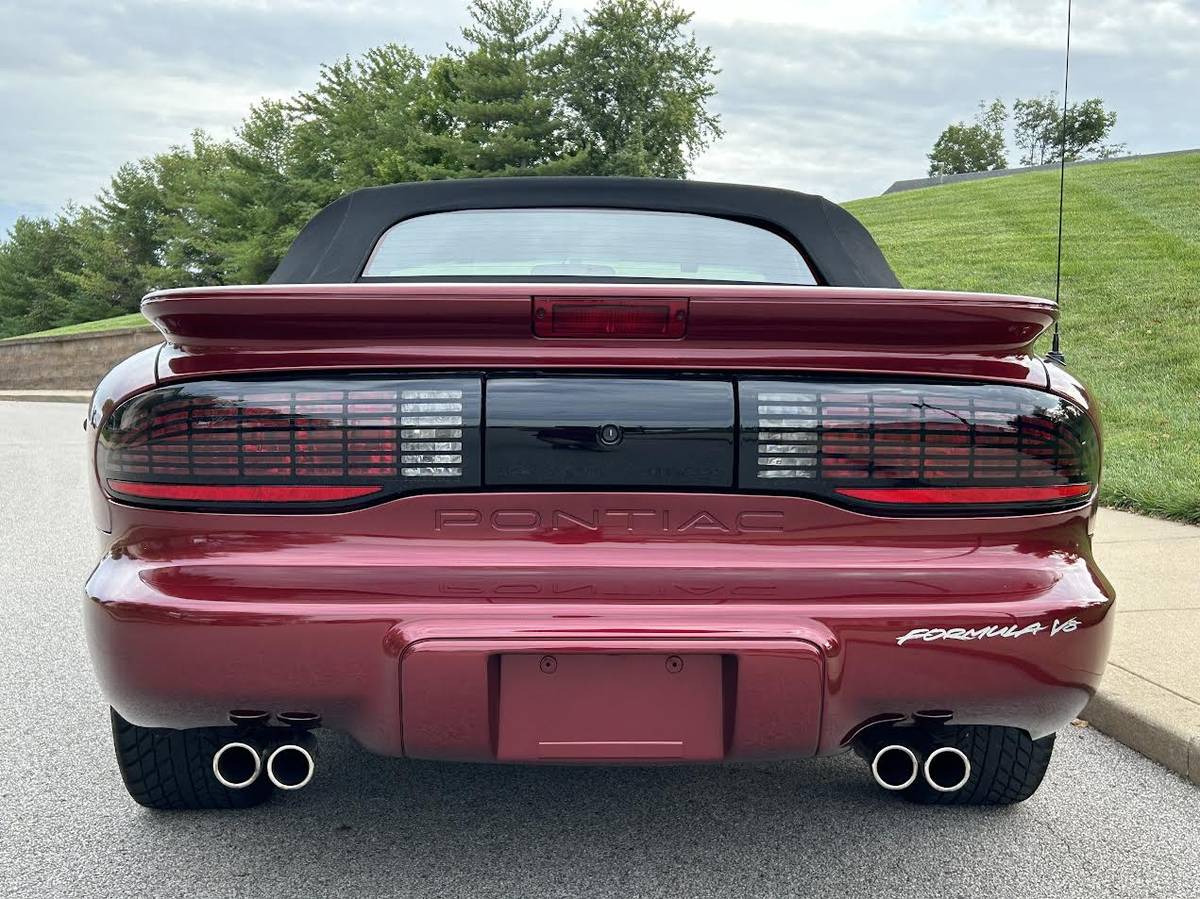 Pontiac-Firebird-convertible-1994-20