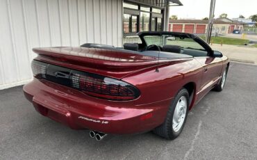 Pontiac-Firebird-convertible-1994-3