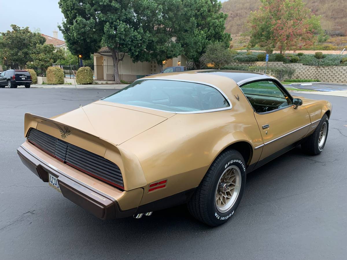 Pontiac-Firebird-formula-400-1979-7