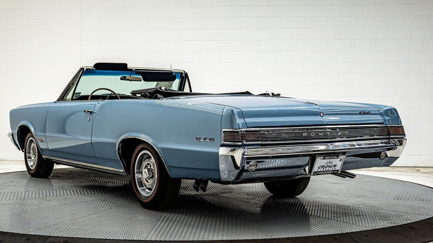 Pontiac-GTO-1965-4