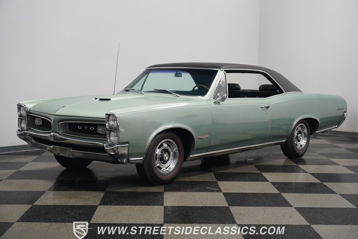 Pontiac-GTO-1966-6