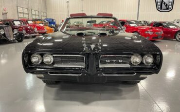 Pontiac-GTO-1968-2