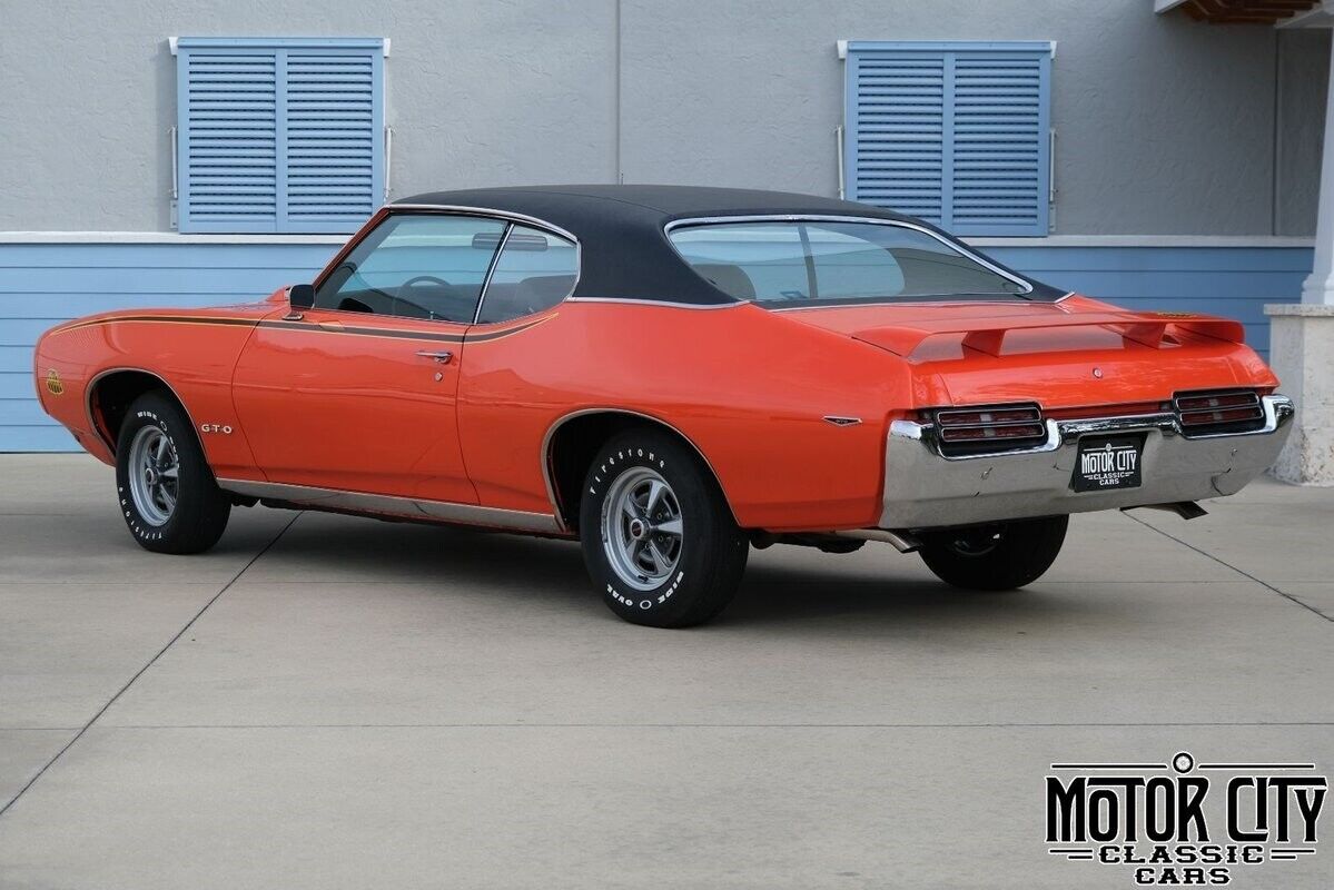 Pontiac-GTO-1969-3