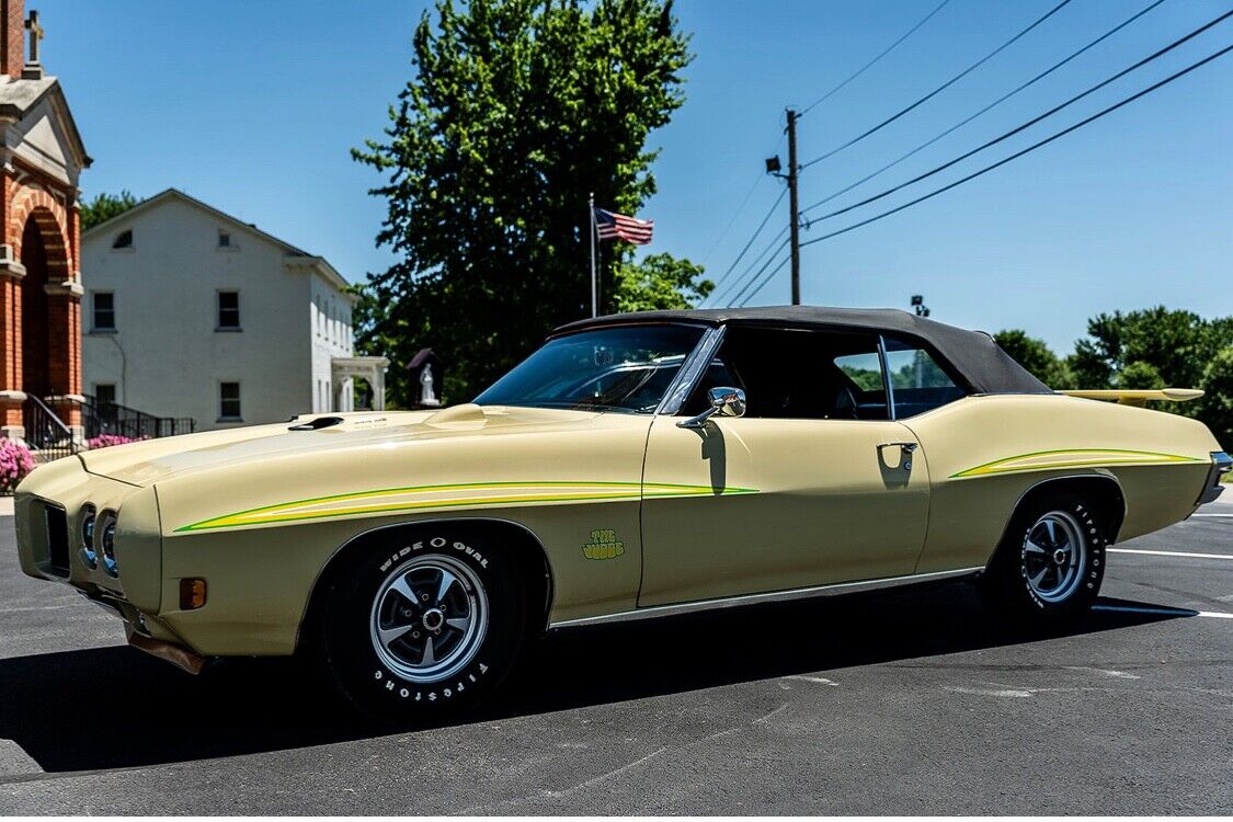 Pontiac-GTO-1970-16