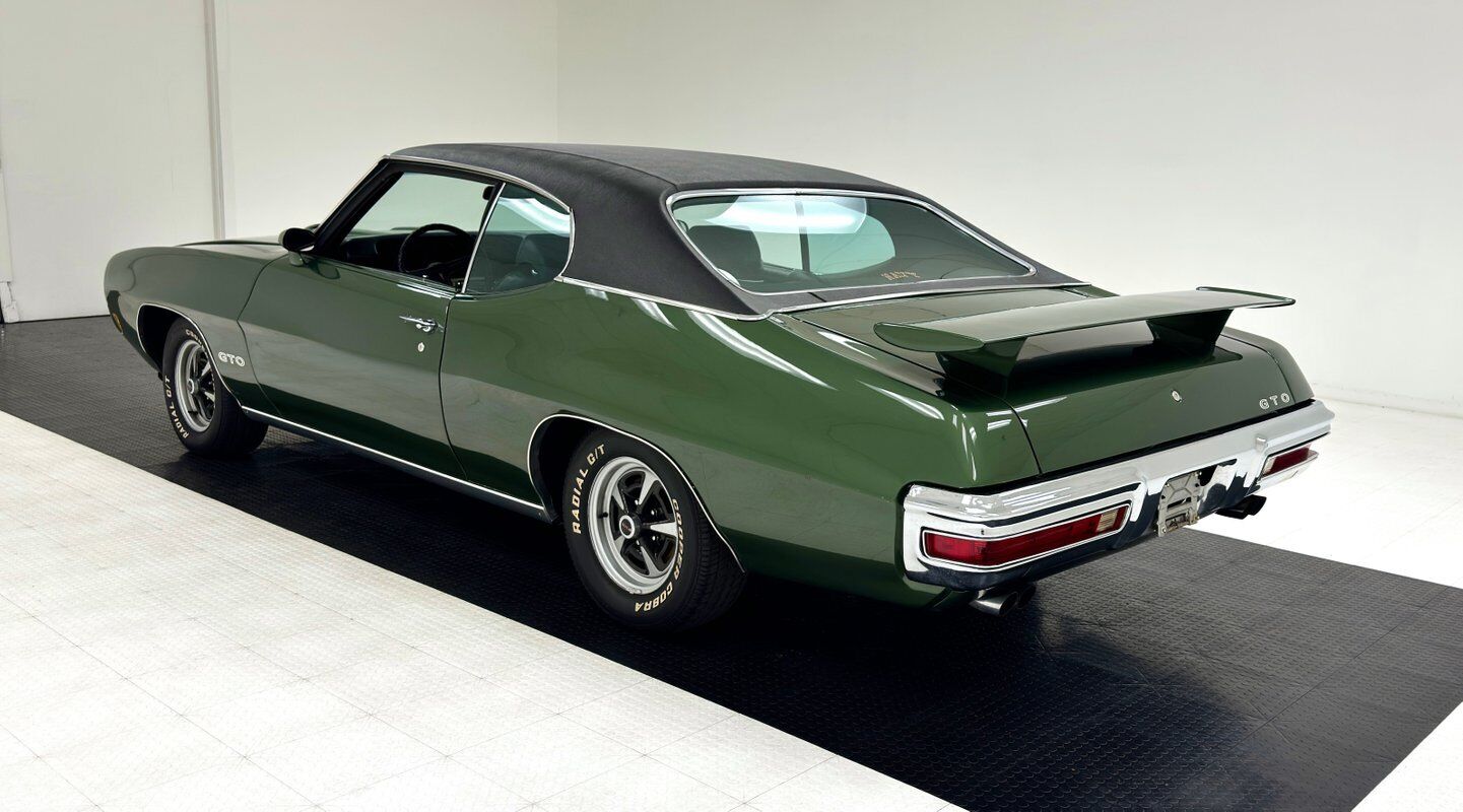 Pontiac-GTO-1970-2