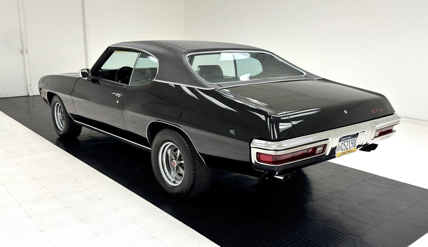 Pontiac-GTO-1970-2