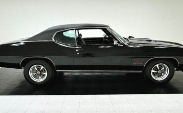 Pontiac-GTO-1970-5