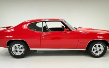 Pontiac-GTO-1970-5