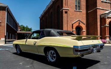 Pontiac-GTO-1970-9