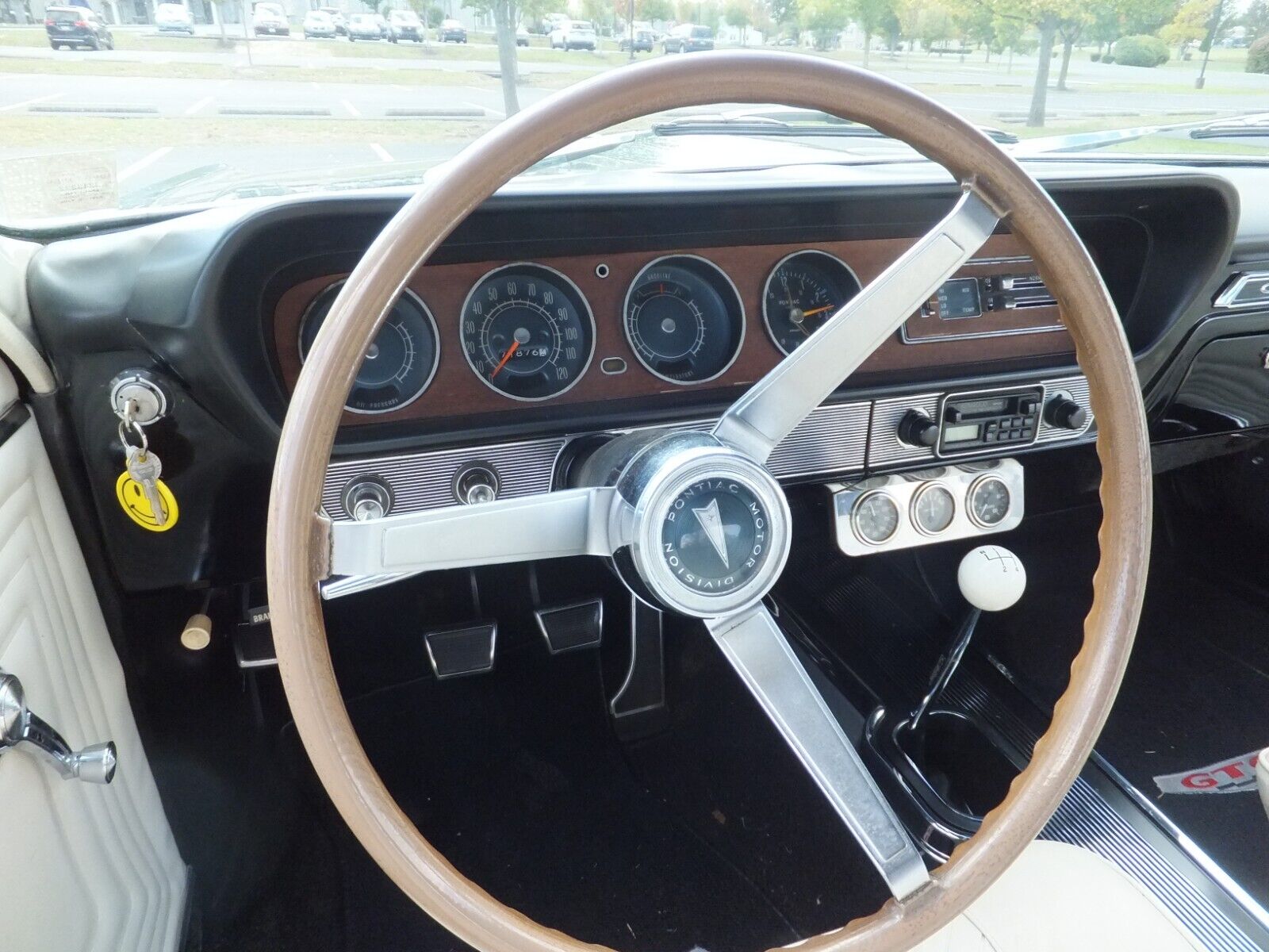 Pontiac-GTO-Cabriolet-1965-12