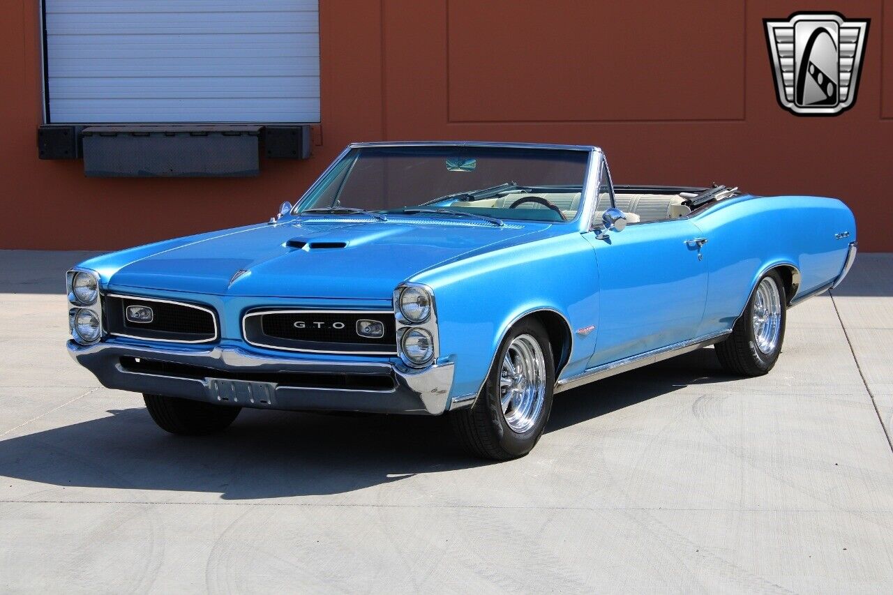 Pontiac-GTO-Cabriolet-1966-3