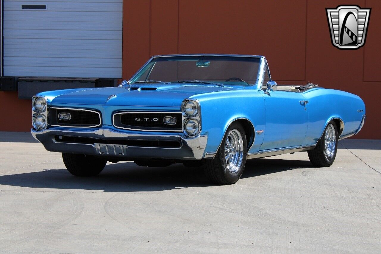 Pontiac-GTO-Cabriolet-1966-4