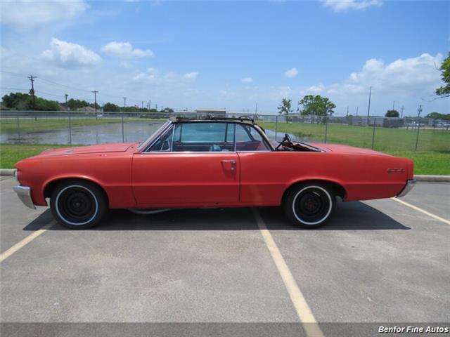 Pontiac-GTO-Convertible-1964-6