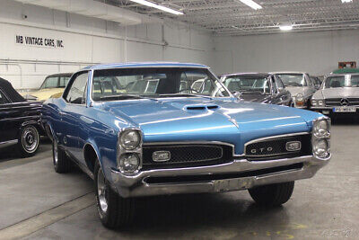 Pontiac-GTO-Coupe-1967-1