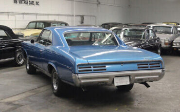 Pontiac-GTO-Coupe-1967-3