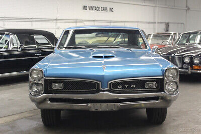 Pontiac-GTO-Coupe-1967-4