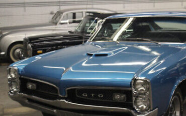 Pontiac-GTO-Coupe-1967-9