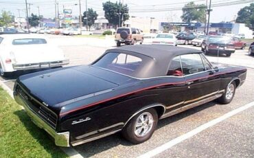 Pontiac-GTO-Royal-Bobcat-Cabriolet-1967-22