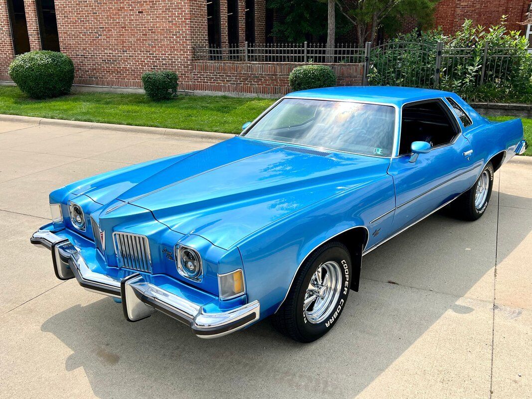 Pontiac-Grand-Prix-1973-11