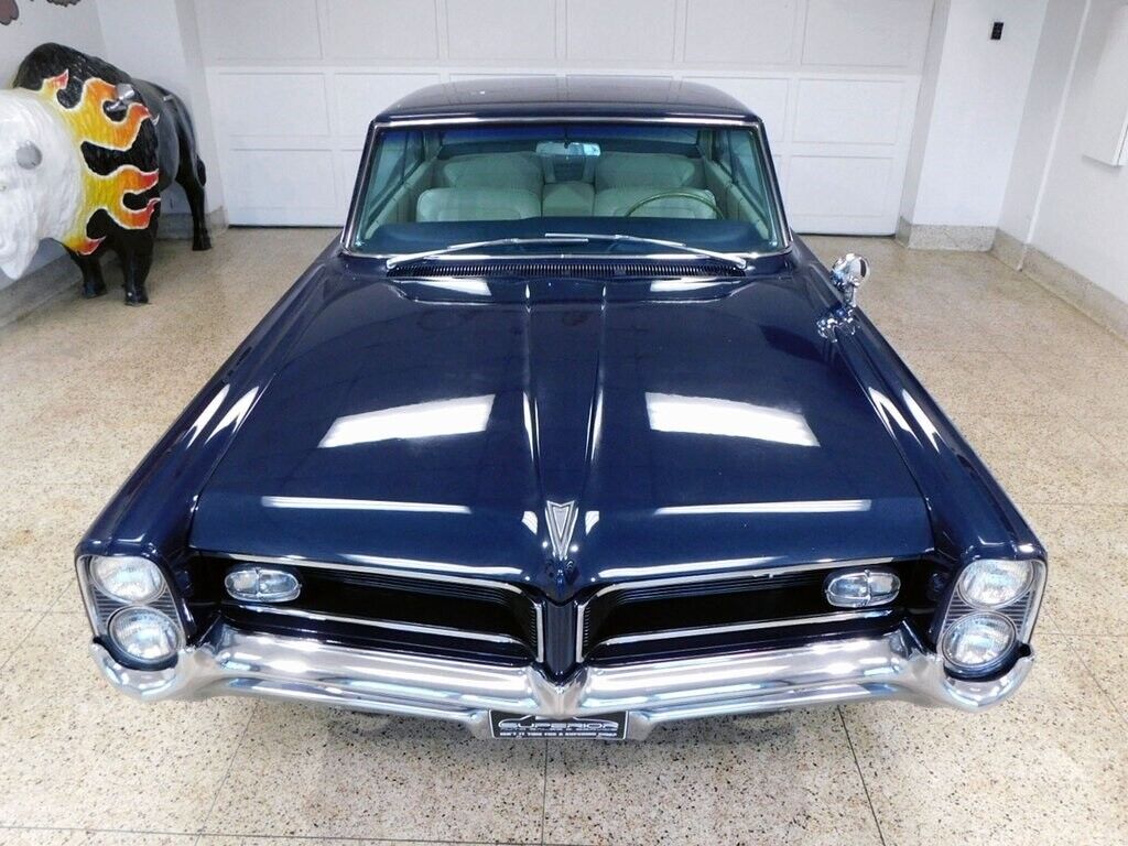 Pontiac-Grand-Prix-Coupe-1964-11