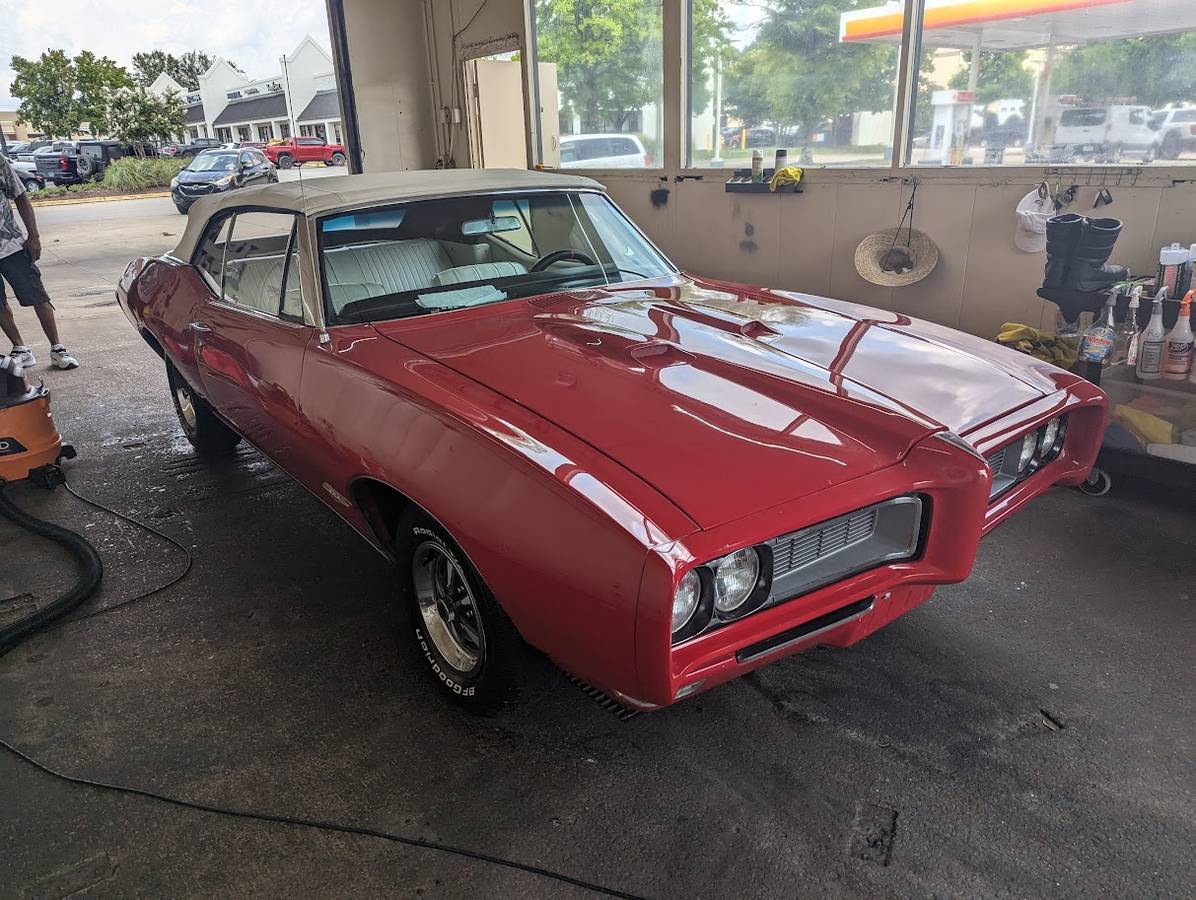 Pontiac-Gto-convertible-1968-12