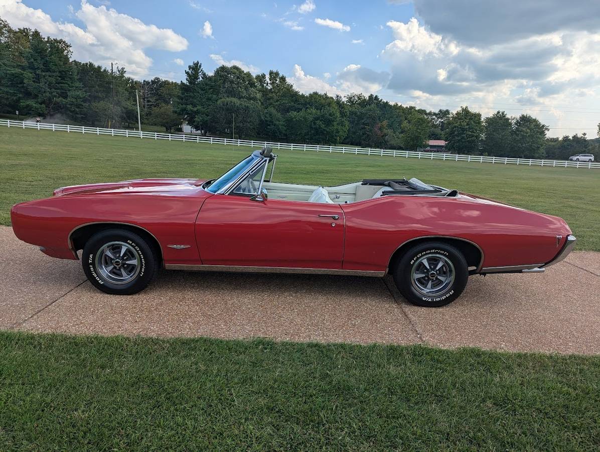 Pontiac-Gto-convertible-1968-18